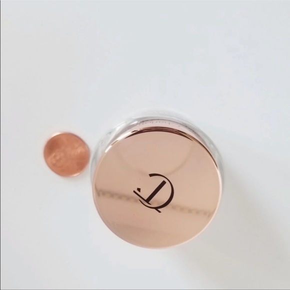 NEW Charlotte Tilbury Magic Moisturizer Mini’s - 2-Pack - Picture 6 of 7